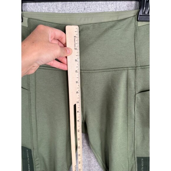 NWT Allyson Felix Athleta Medium Leggings Fast AF Olive Green $119 Compression - Picture 7 of 16